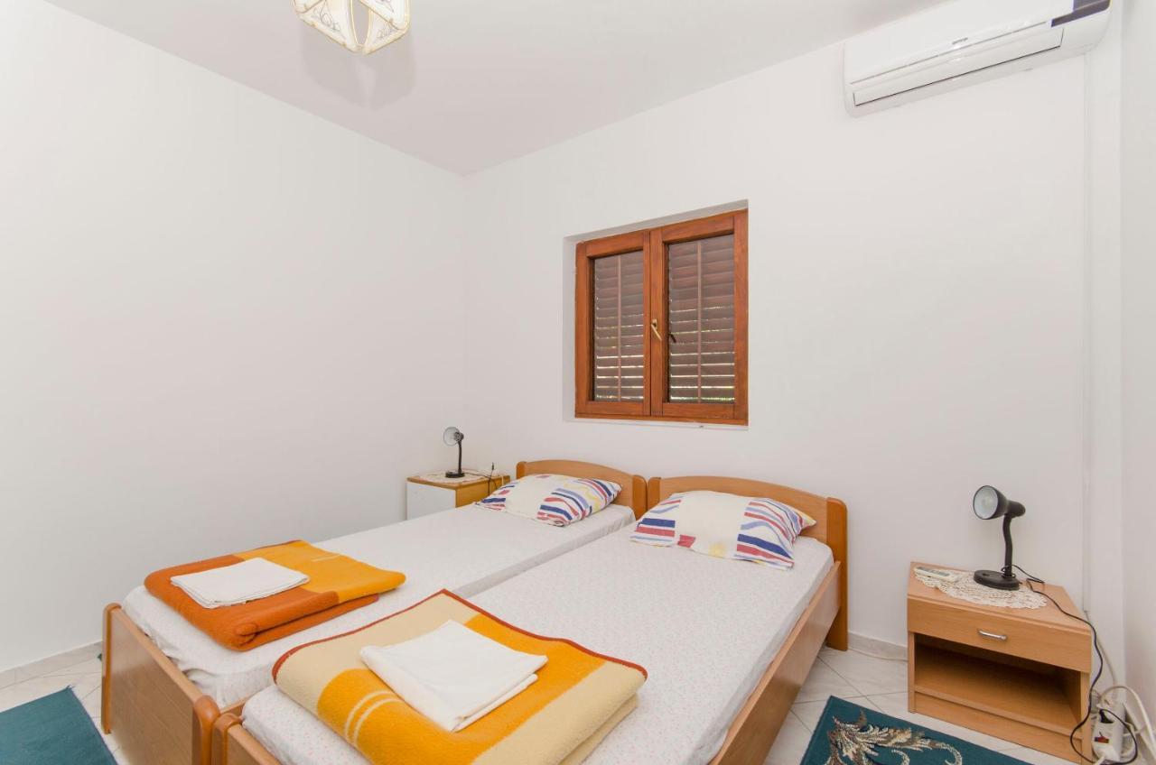 Apartments And Rooms Nike Sobra ภายนอก รูปภาพ